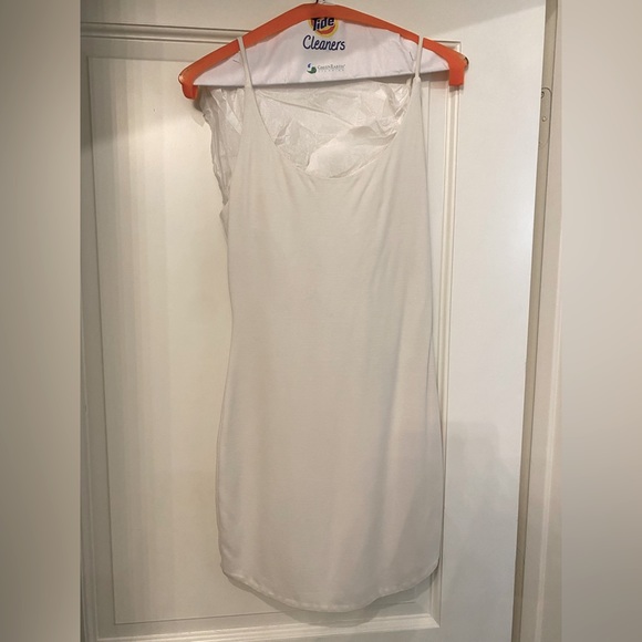 Privacy please dress - Picture 4 of 5